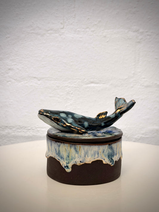 Whale keepsake Lidded Jewellery Box