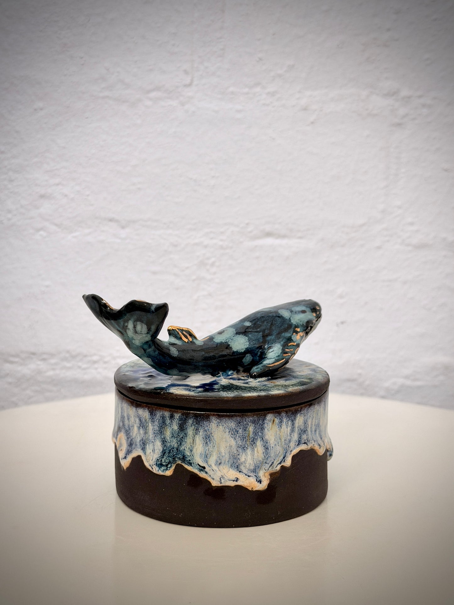 Whale keepsake Lidded Jewellery Box